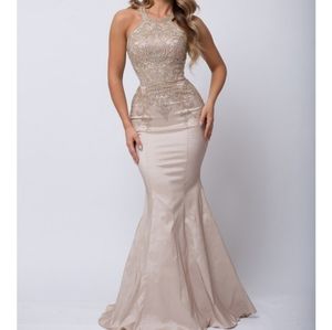 Halter Neckline Mermaid Champagne Dress